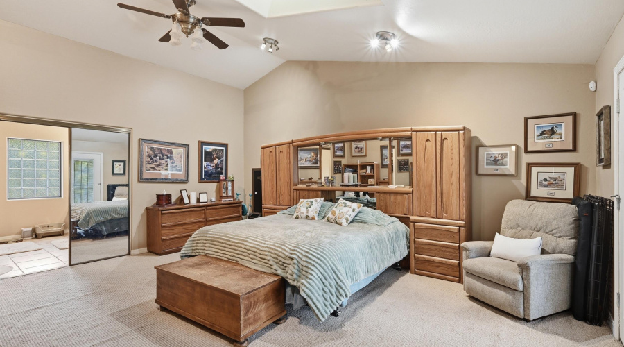 23 Master bedroom