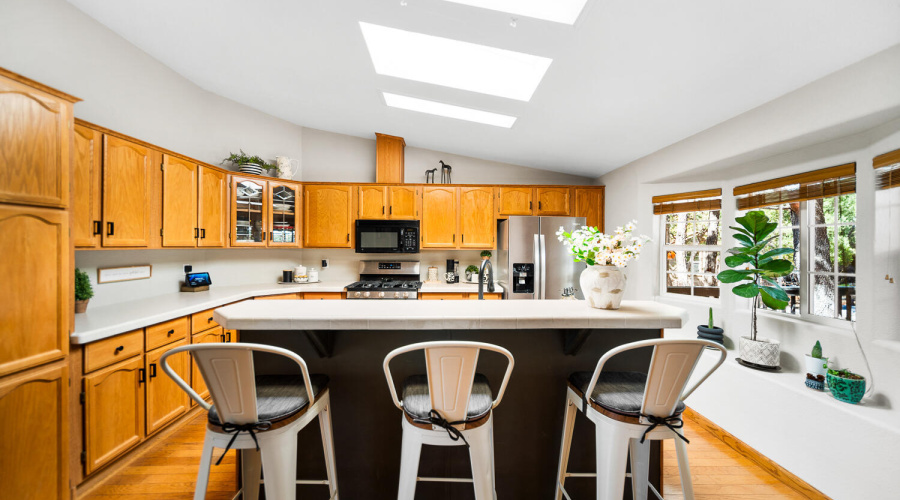 Kitchen iew