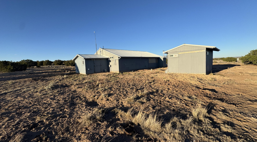 Lot 4
