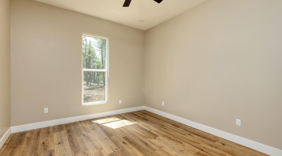 913 Birdsong Way, Lakeside, AZ 85929