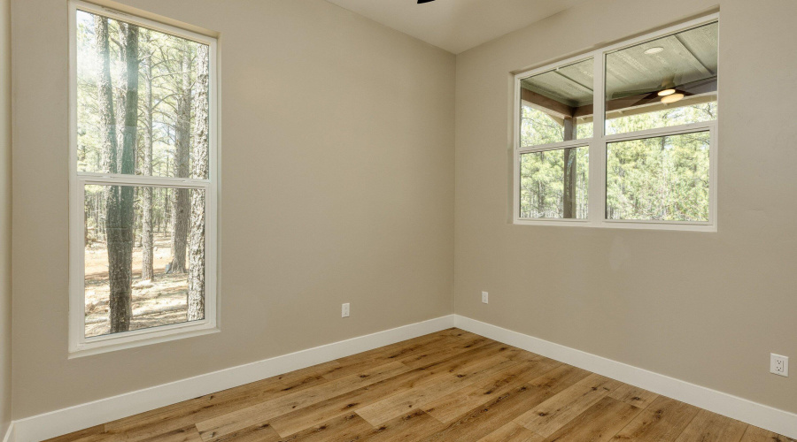 913 Birdsong Way, Lakeside, AZ 85929