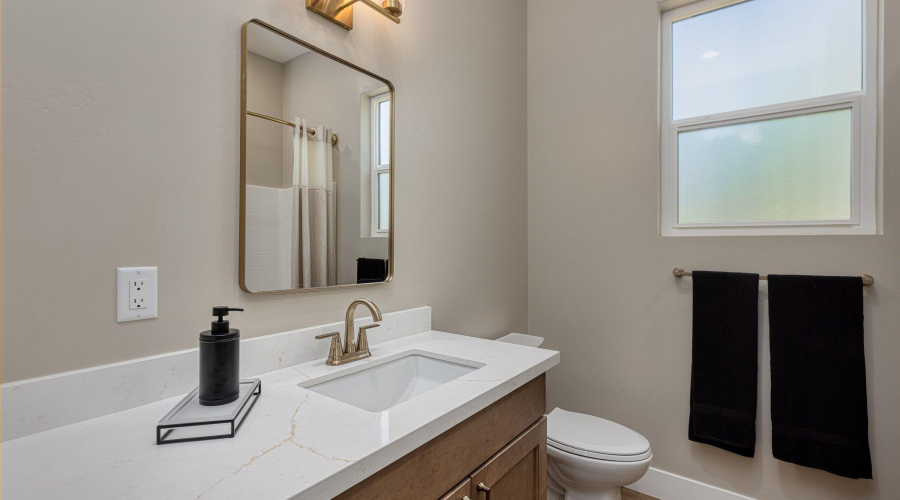 913 Birdsong Way, Lakeside, AZ 85929