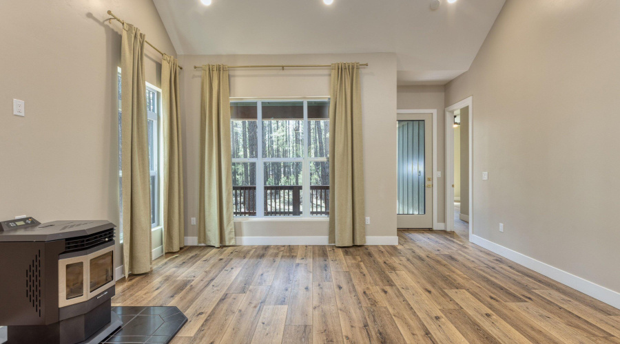 913 Birdsong Way, Lakeside, AZ 85929