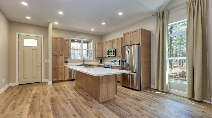 913 Birdsong Way, Lakeside, AZ 85929