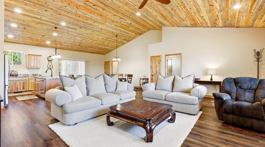 1562GreenHavenCir-HeberOvergaard-AZ-9