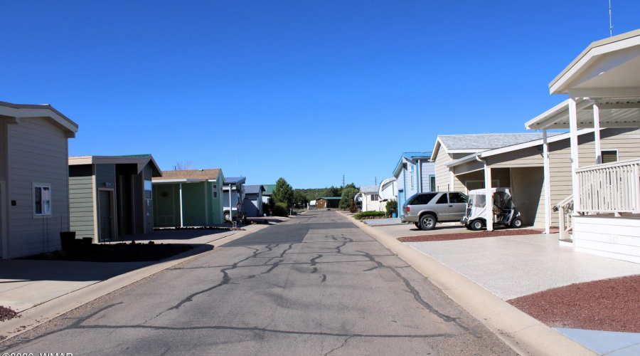 8276 Lake Shore Drive, Show Low, AZ