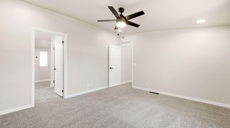2101WParkValleyRd-ShowLowAZ-14