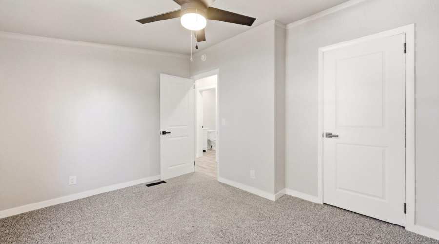 2101WParkValleyRd-ShowLowAZ-18