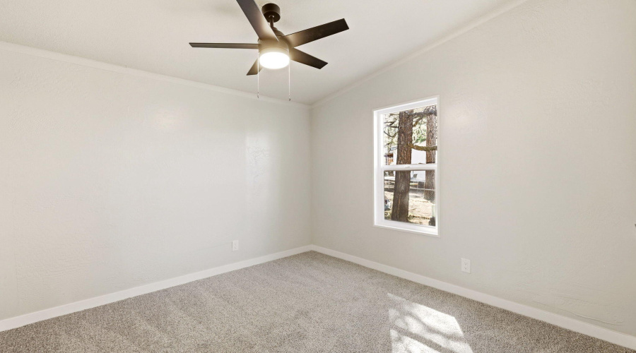2101WParkValleyRd-ShowLowAZ-21