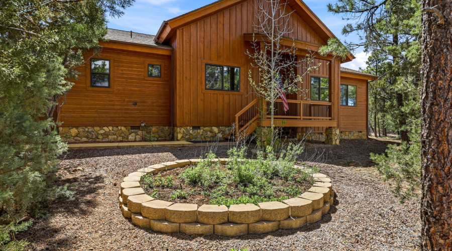 4471WFallingLeafRd-ShowLow-AZ-1