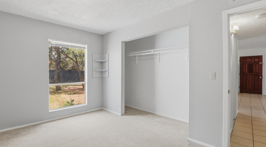 Bedroom 1 (2)
