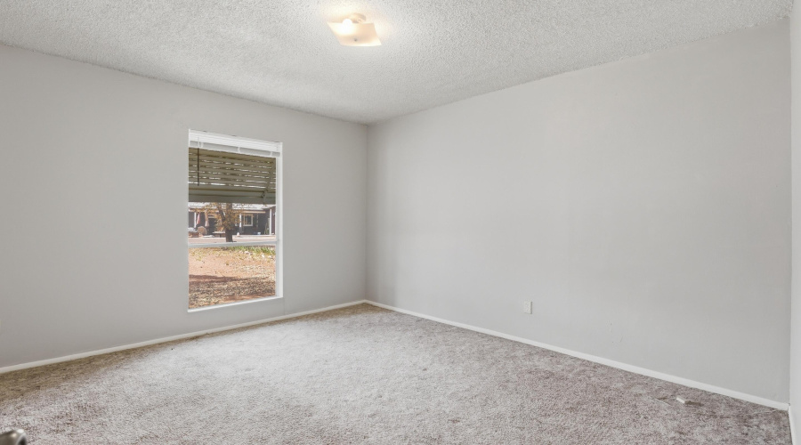 Bedroom 2 (1)