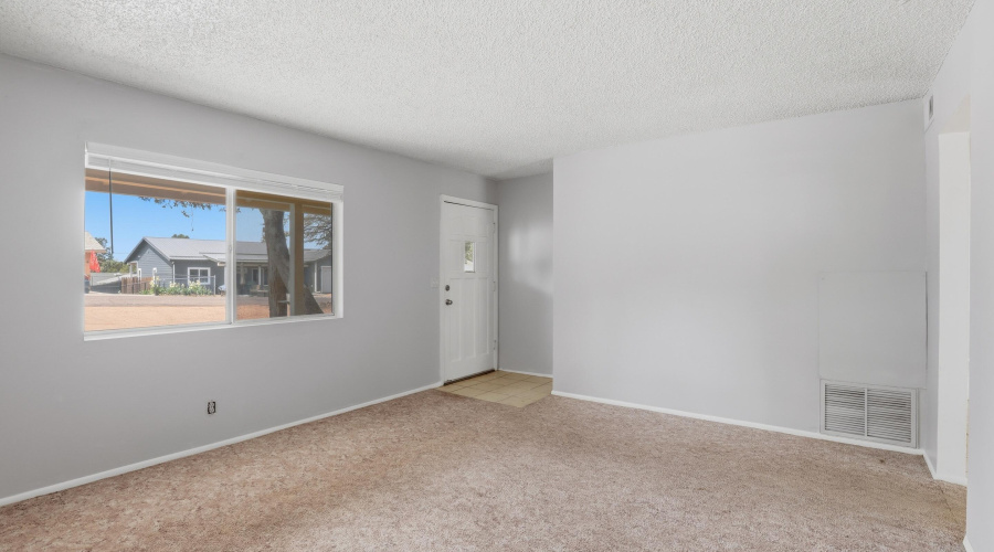 Living Room (2)