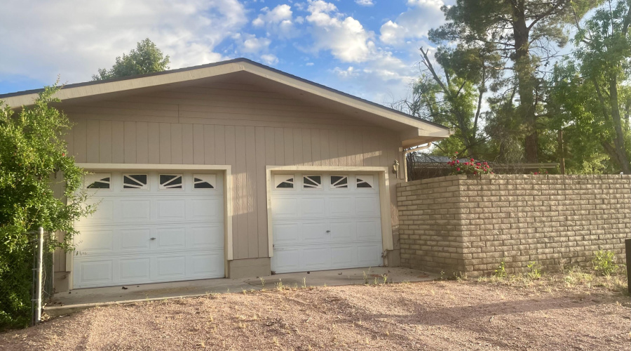 attached garage