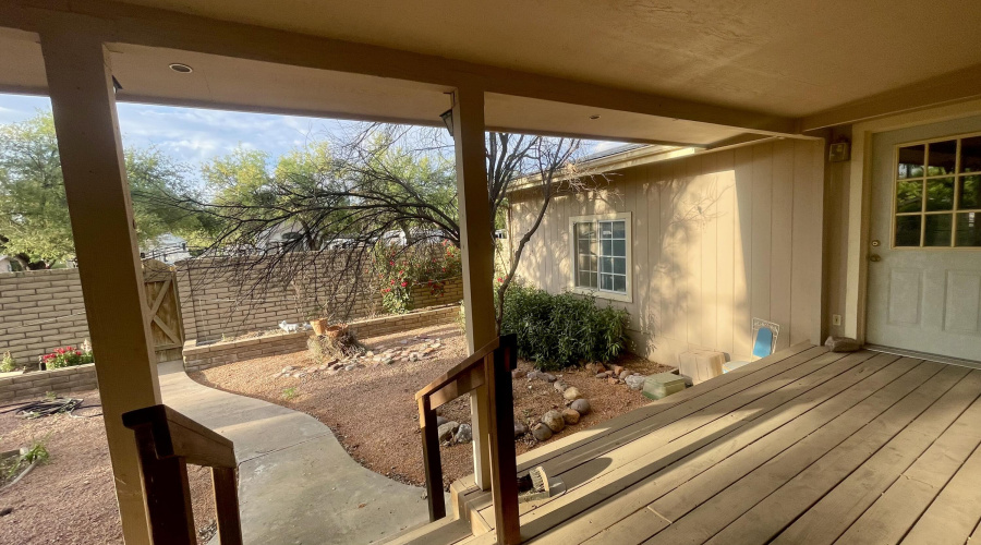 Front deck