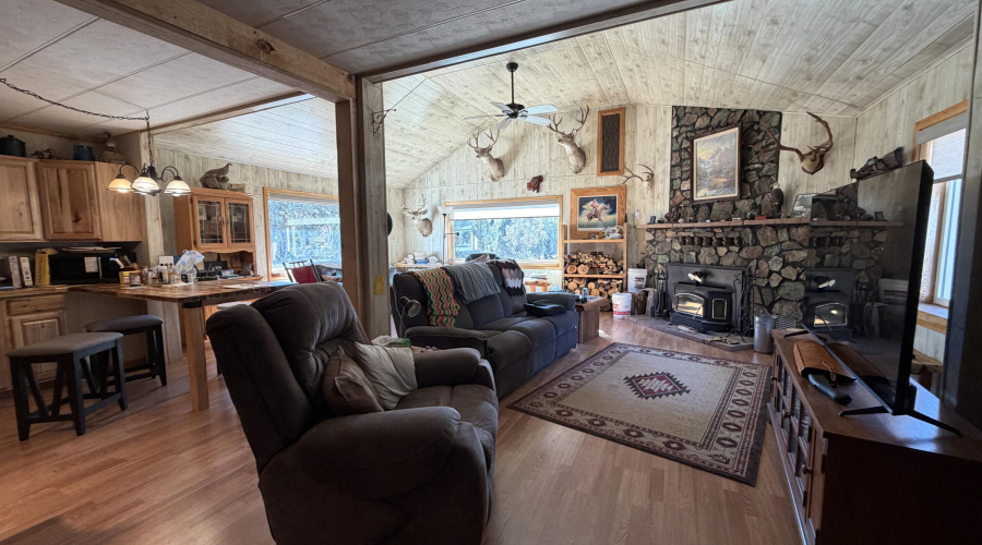 2 County Road N2160, Nutrioso