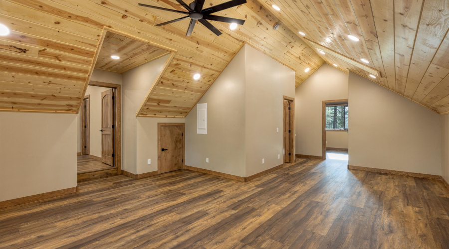Loft 4