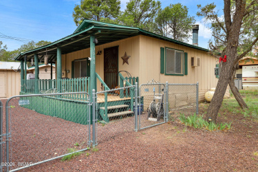 3566 Black Bear Run, Overgaard, Arizona 85933, Bedrooms, ,Bathrooms,Residential,For Sale,Black Bear Run,260566