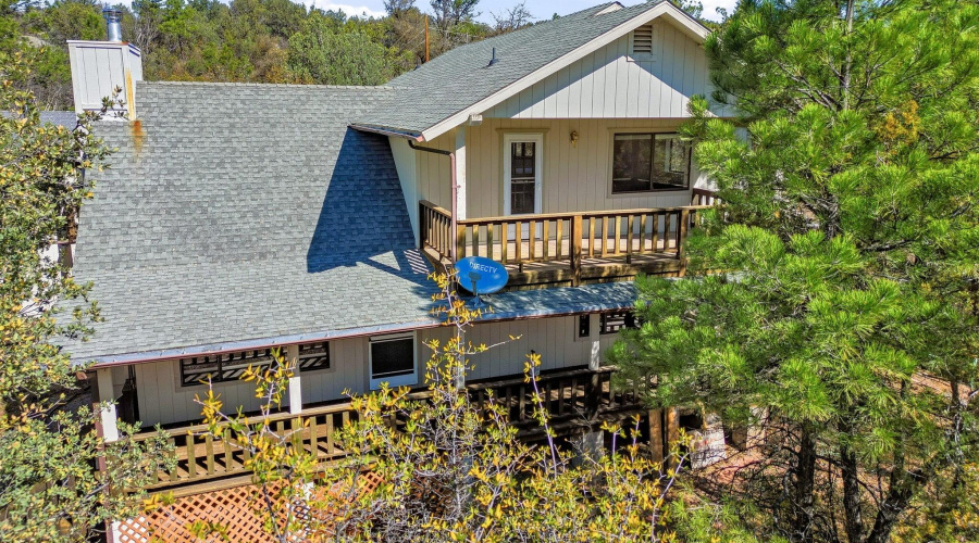 Dr Home has Porches Creekside