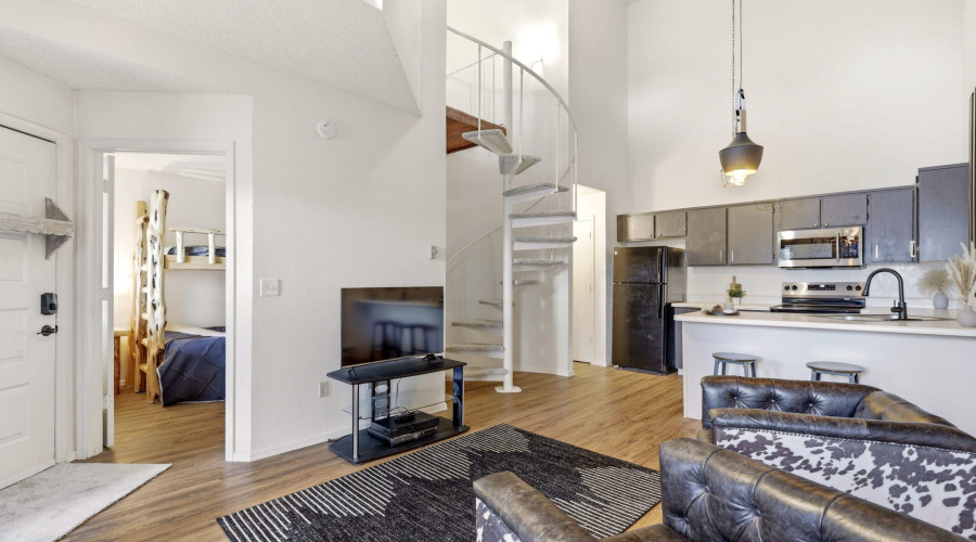 Spacious Living Area