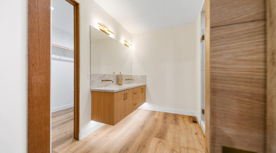 Ensuite 2