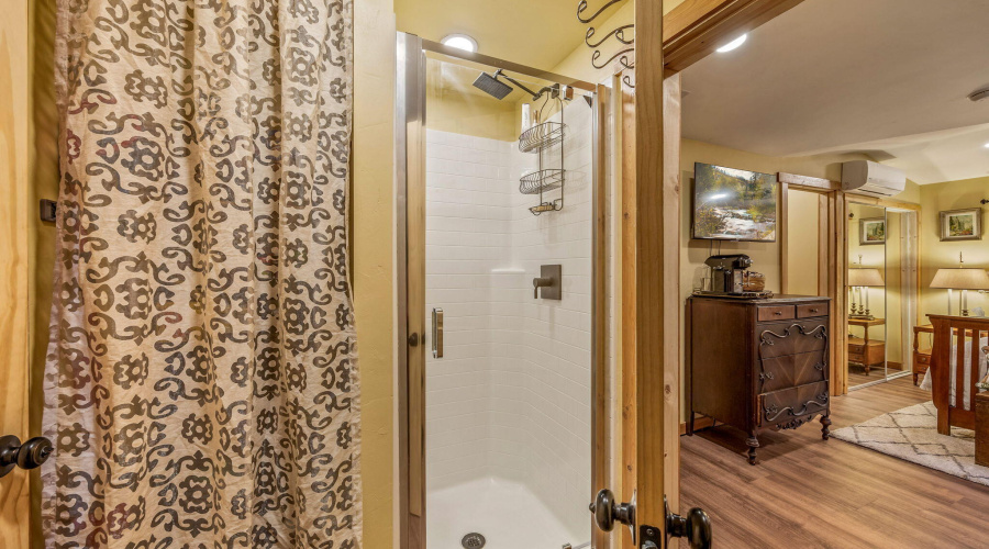 HALL BATH