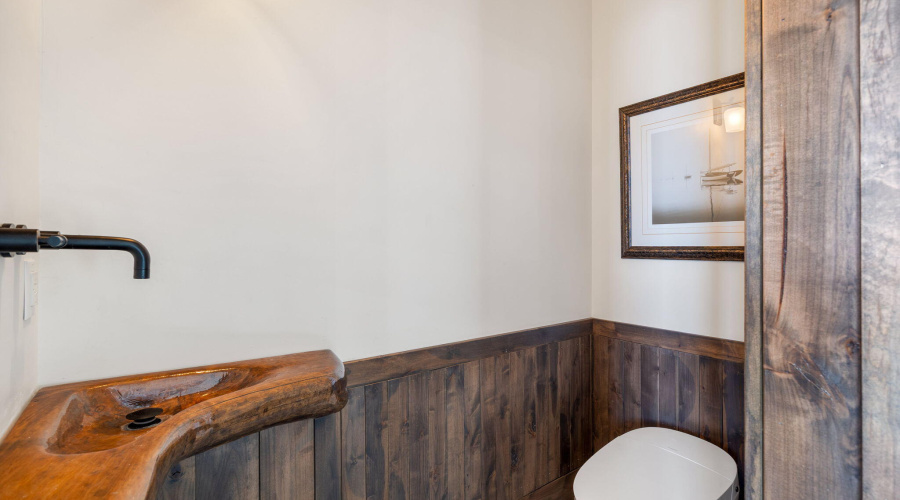 1/2 Bath Off Foyer w/smart Toilet