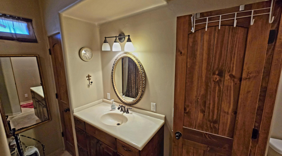 2nd Bathroom