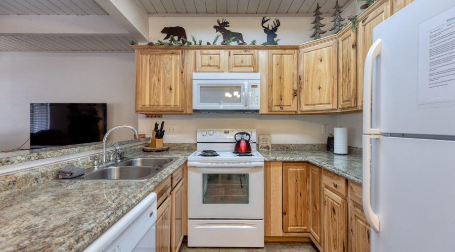 2868 Park Circle #38