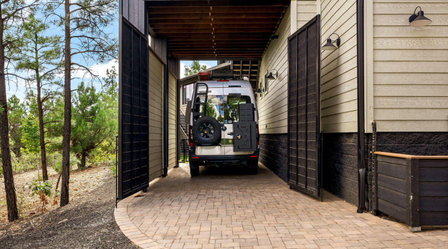 Privacy parking