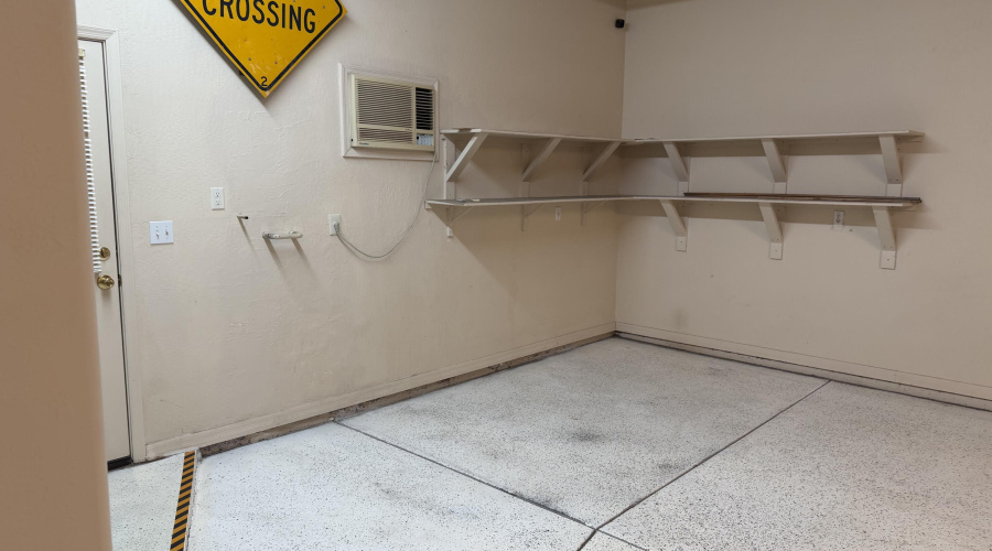 garage