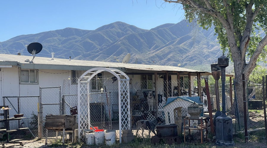 197 W Reno