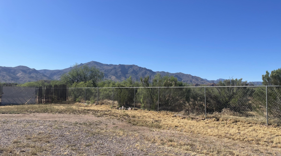 chain link fencing