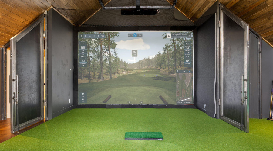 East Wing Bonus Room Golf simulator