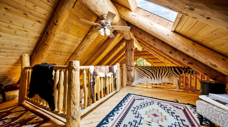 Loft in Primary