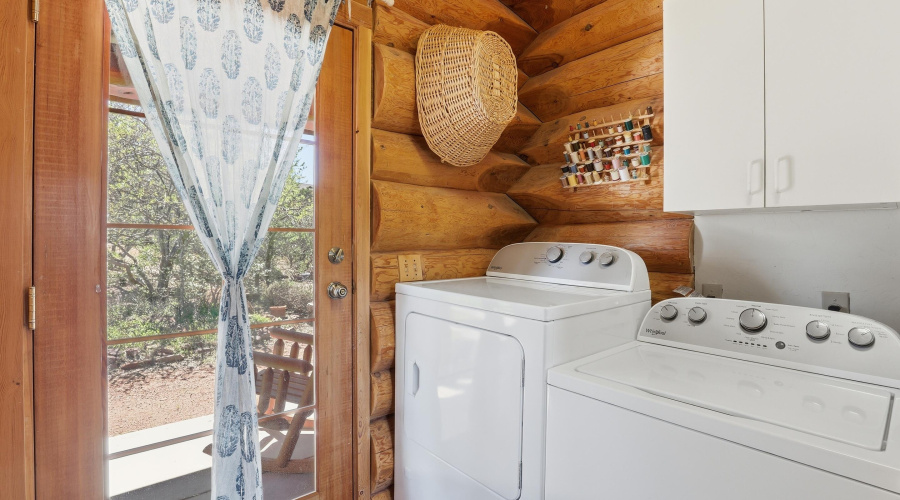 Laundry - Mud Room (1)
