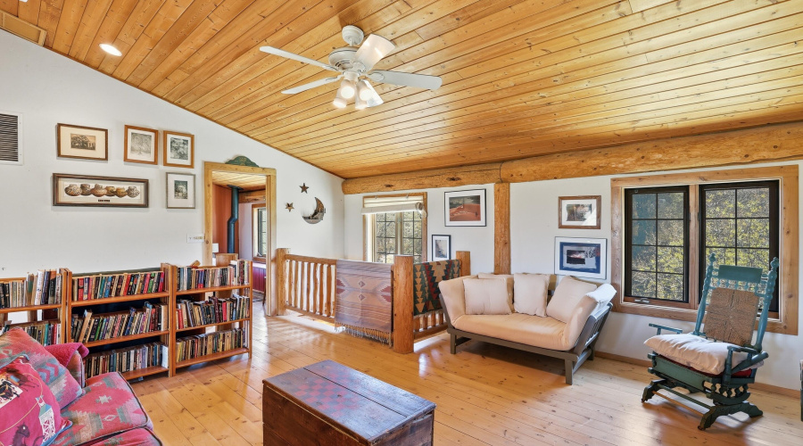 Loft (1)