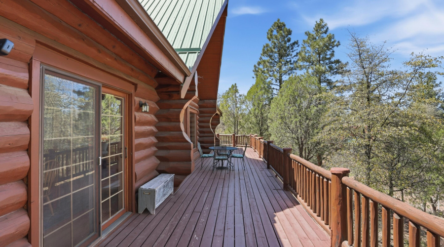 Wrap-Around Deck (1)
