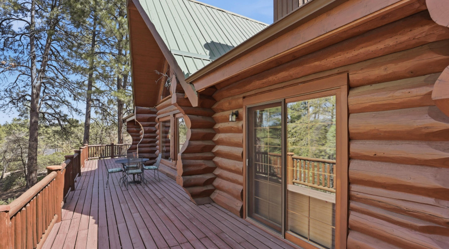 Wrap-Around Deck (2)