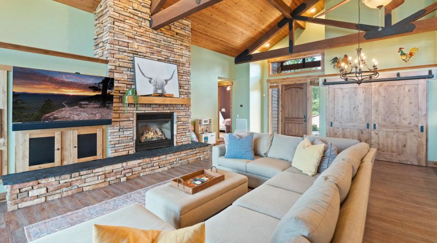 2 Living room details