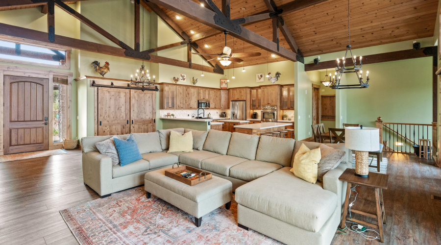 2 Living room seating