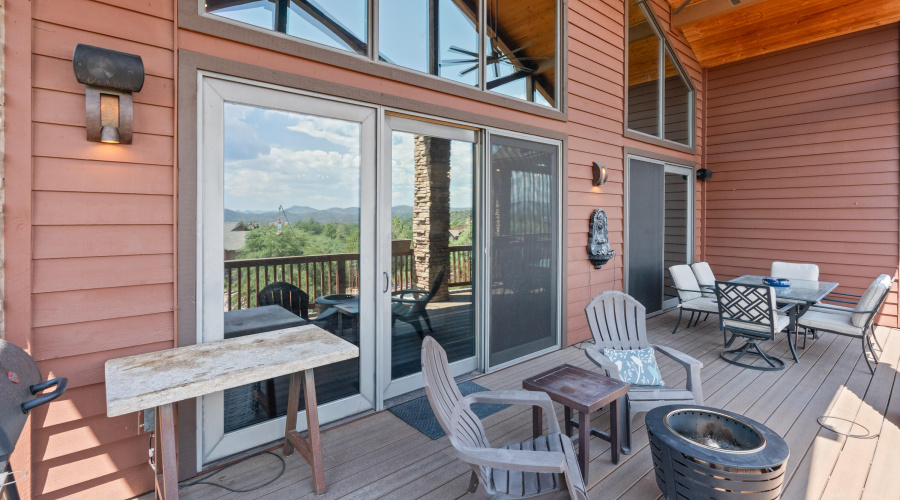 14 Patio doors