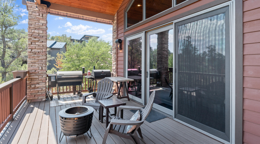 14 Patio seating