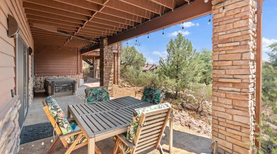 15 Lower level patio