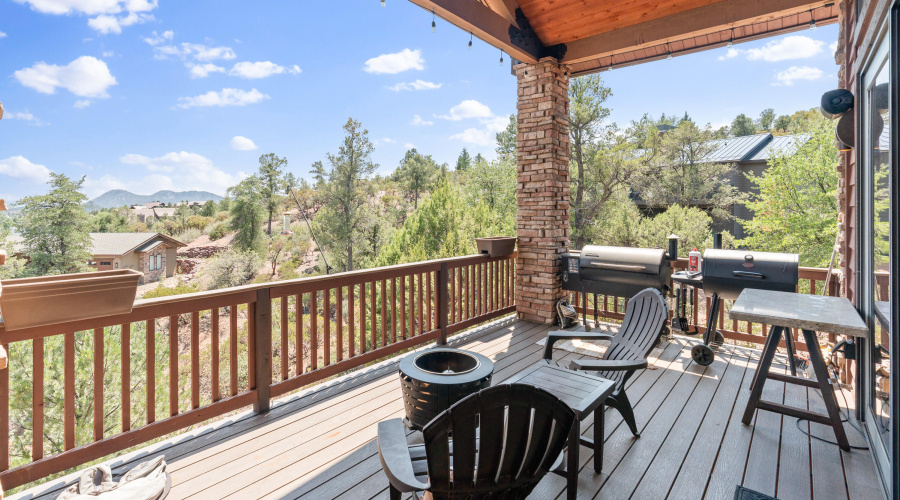 15 Multiple patio