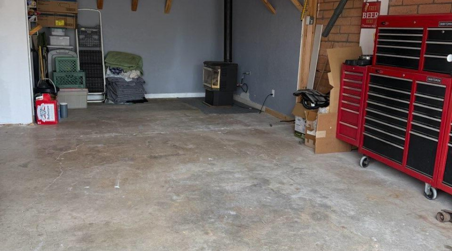 Oversized Garage