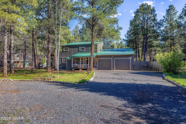 5301 Saddle Strap Way, Pinetop, Arizona 85935, Bedrooms, ,Bathrooms,Residential,For Sale,Saddle Strap,260710