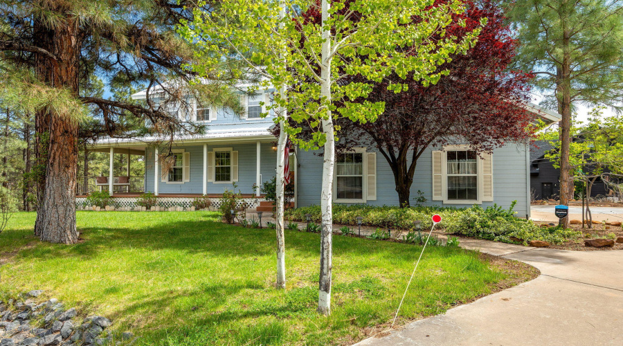 1620 N 36th Cr