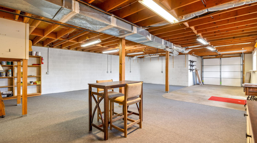 Basement Garage & extra space