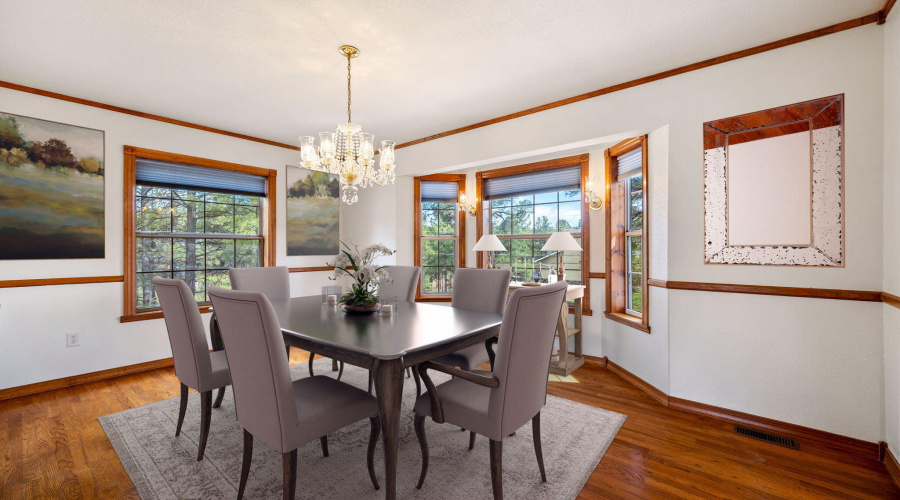 Virtually Staged Dining Room